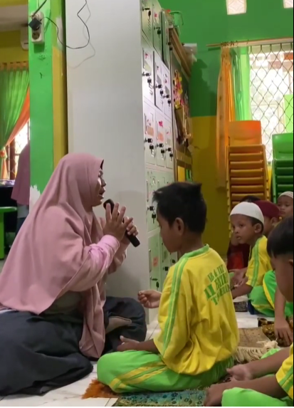 Menonton Bersama Cerita Islami