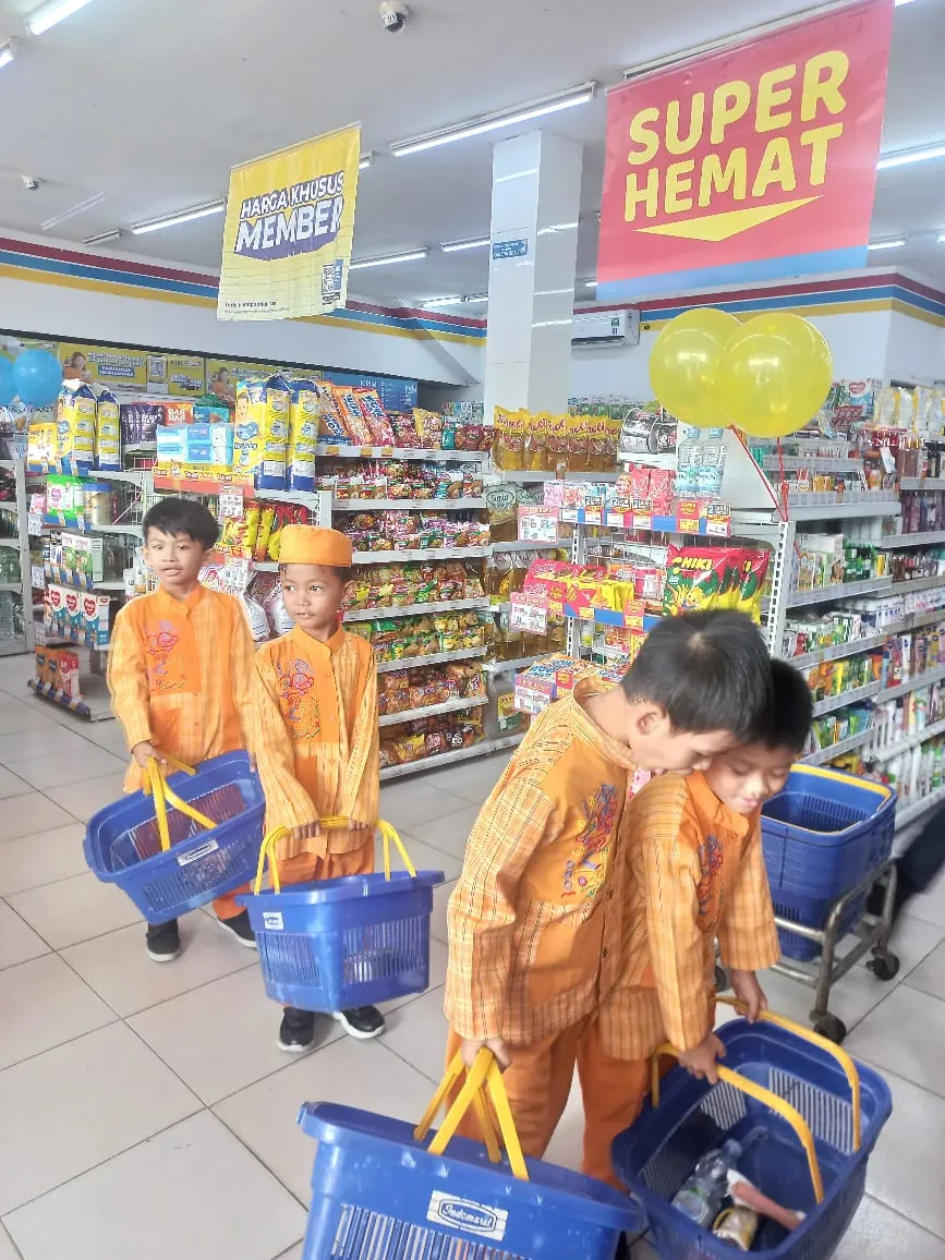 Market Day / Praktik berbelanja